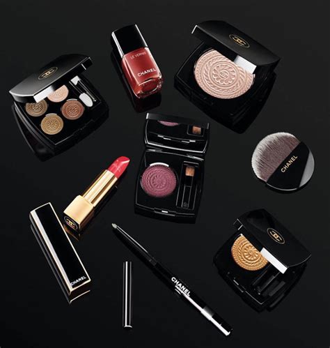 chanel holiday 2019 makeup collection uk|chanel holiday gift guide.